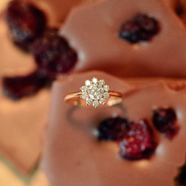 The Halo Large - 18k Gold / 48