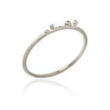 Delphis dots Silver Ring