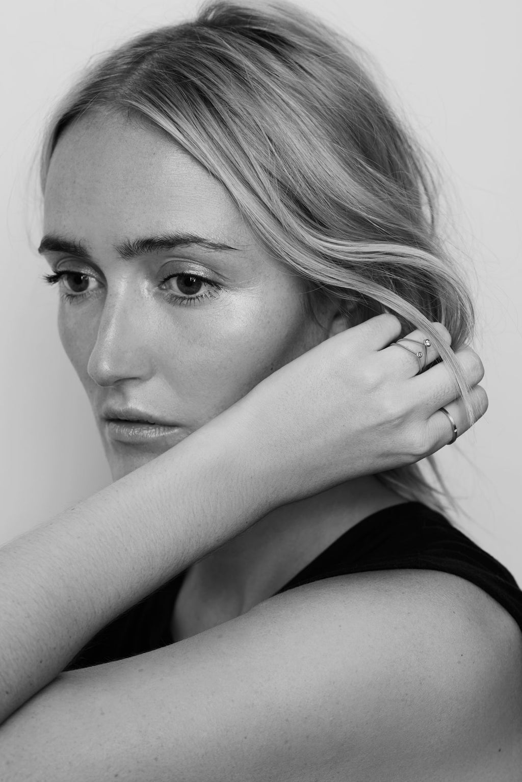 WISH 14K Gold Ring w. Sapphire