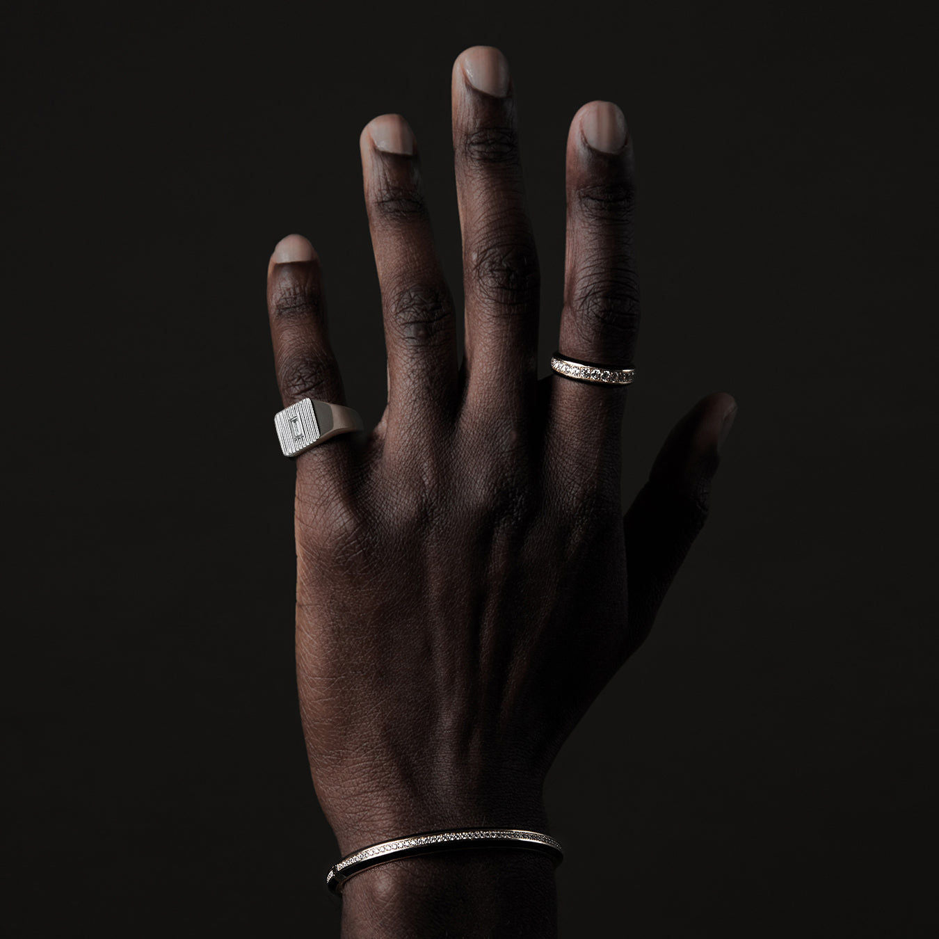Eternity 14K Whitegold Signet Ring w. Lab-Grown Diamond