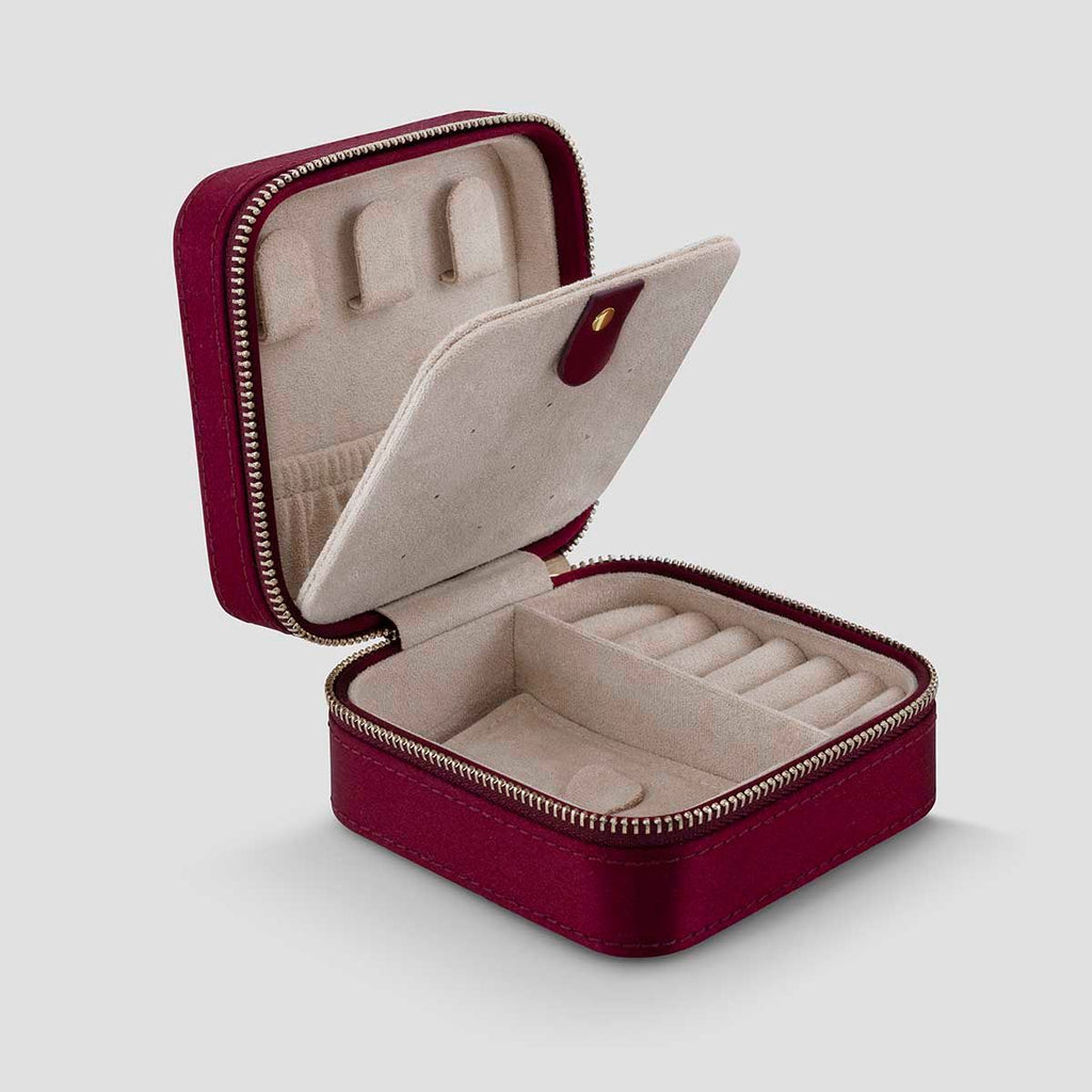 Seidenene Schmuckbox I Burgunderrot 