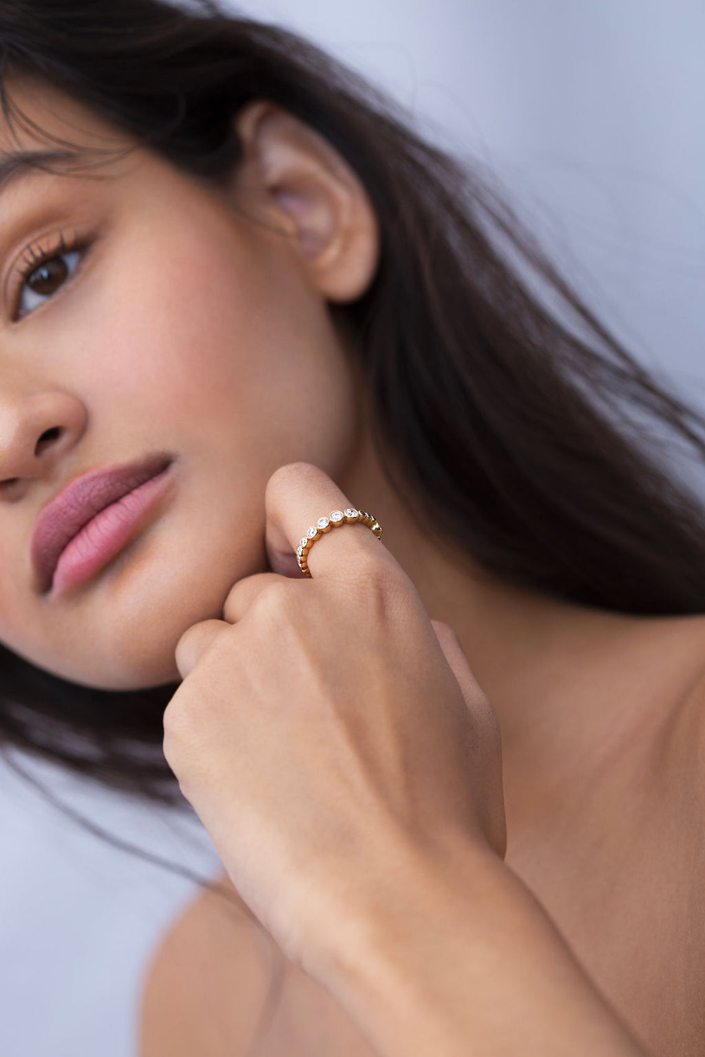 Delia White & Black 18K Gold Ring w. Diamonds