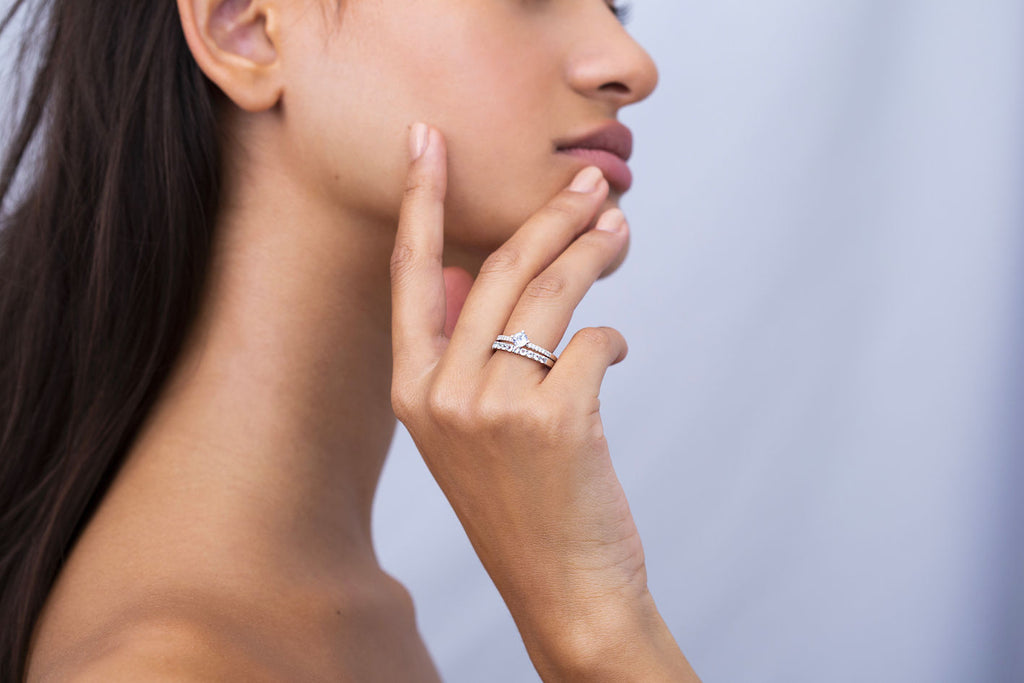 Sarah Lil Aqua 14K Whitegold Ring w. Aquamarines