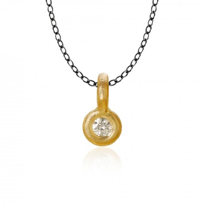 Glory 18K Gold Pendant w. Diamond