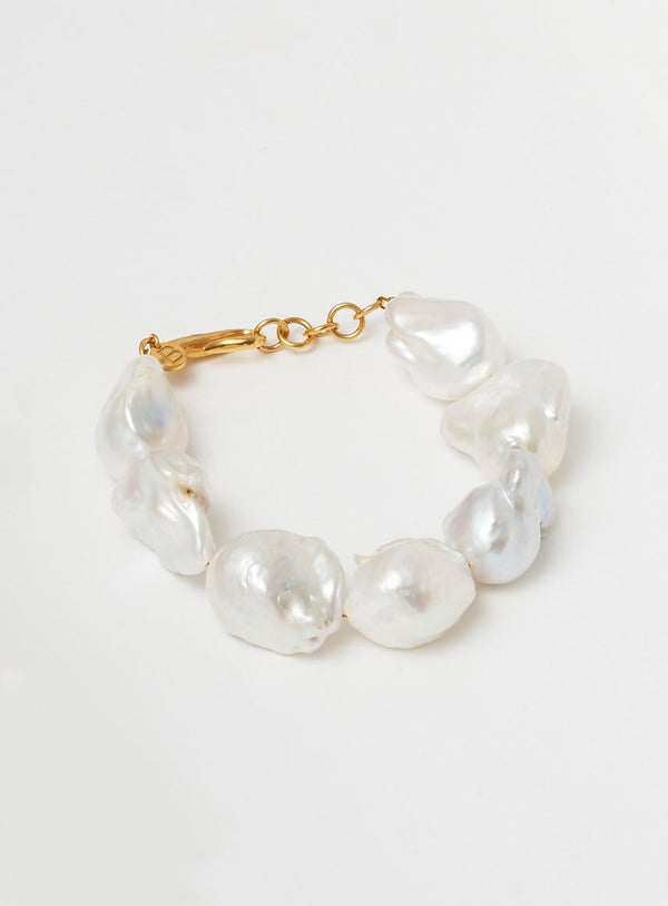 Giant pearl 14K Gold Plated Bracelet w. Pearls