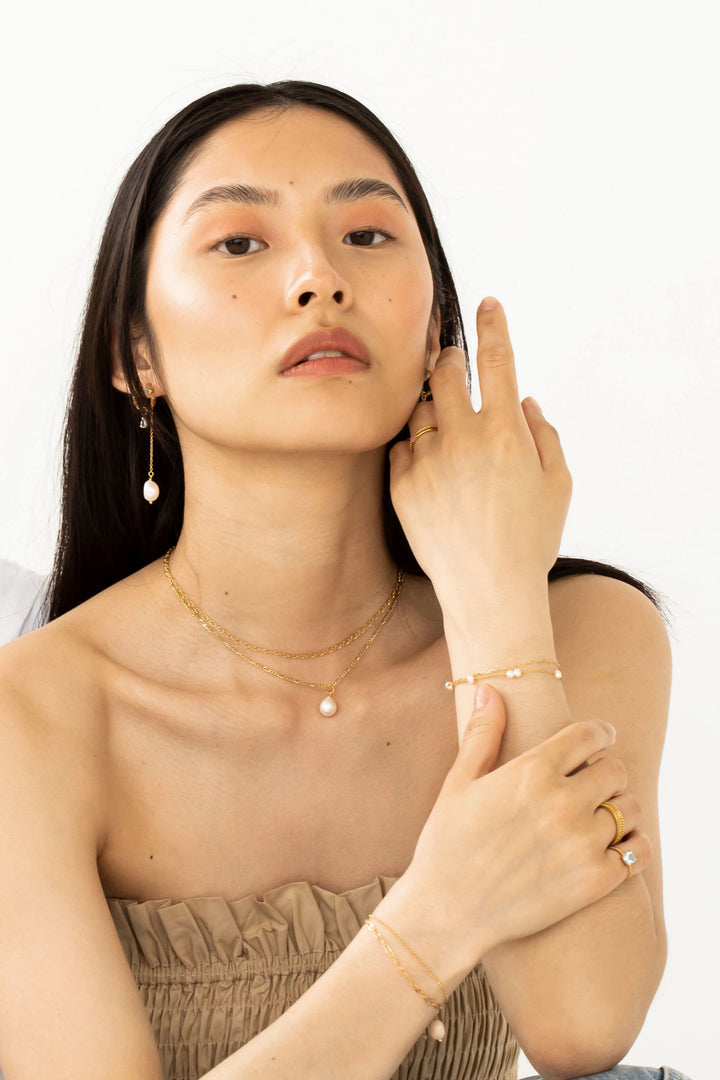 Long 18K Gold Plated Stud w. Pearl