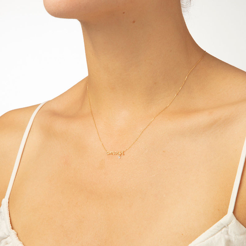 Amour 18K Gold Necklace w. Diamond