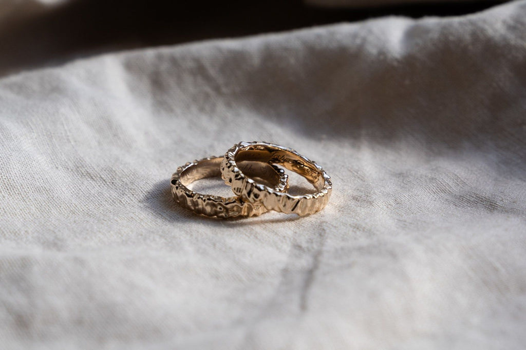 IX Crunchy Class 14K Gold Ring