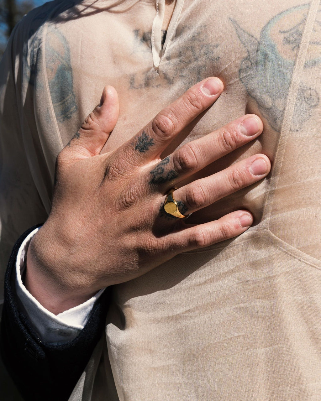 IX Mini Oval Signet 14K Gold Ring