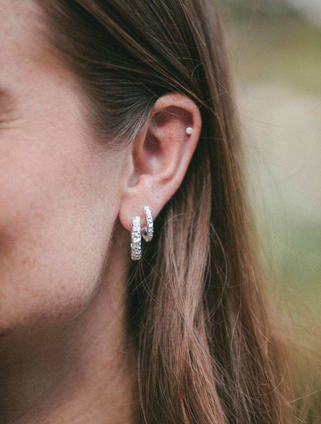 IX Mini Crunchy Edge Silver Hoop