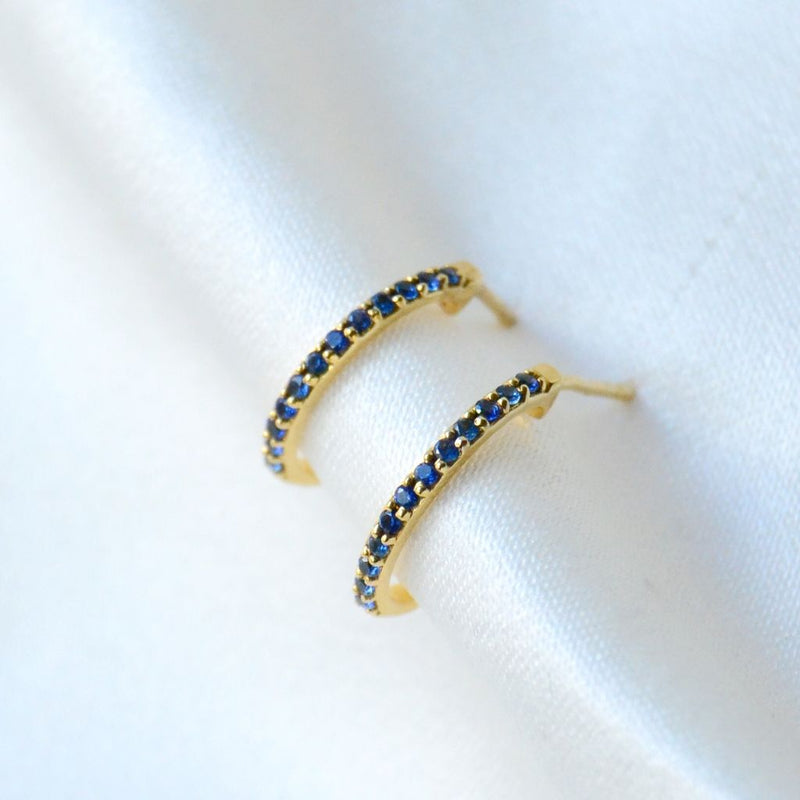 Nina 18K Gold Earrings w. Sapphires