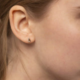 Numerology 6 - Single 18K Gold Earring w. Sapphires