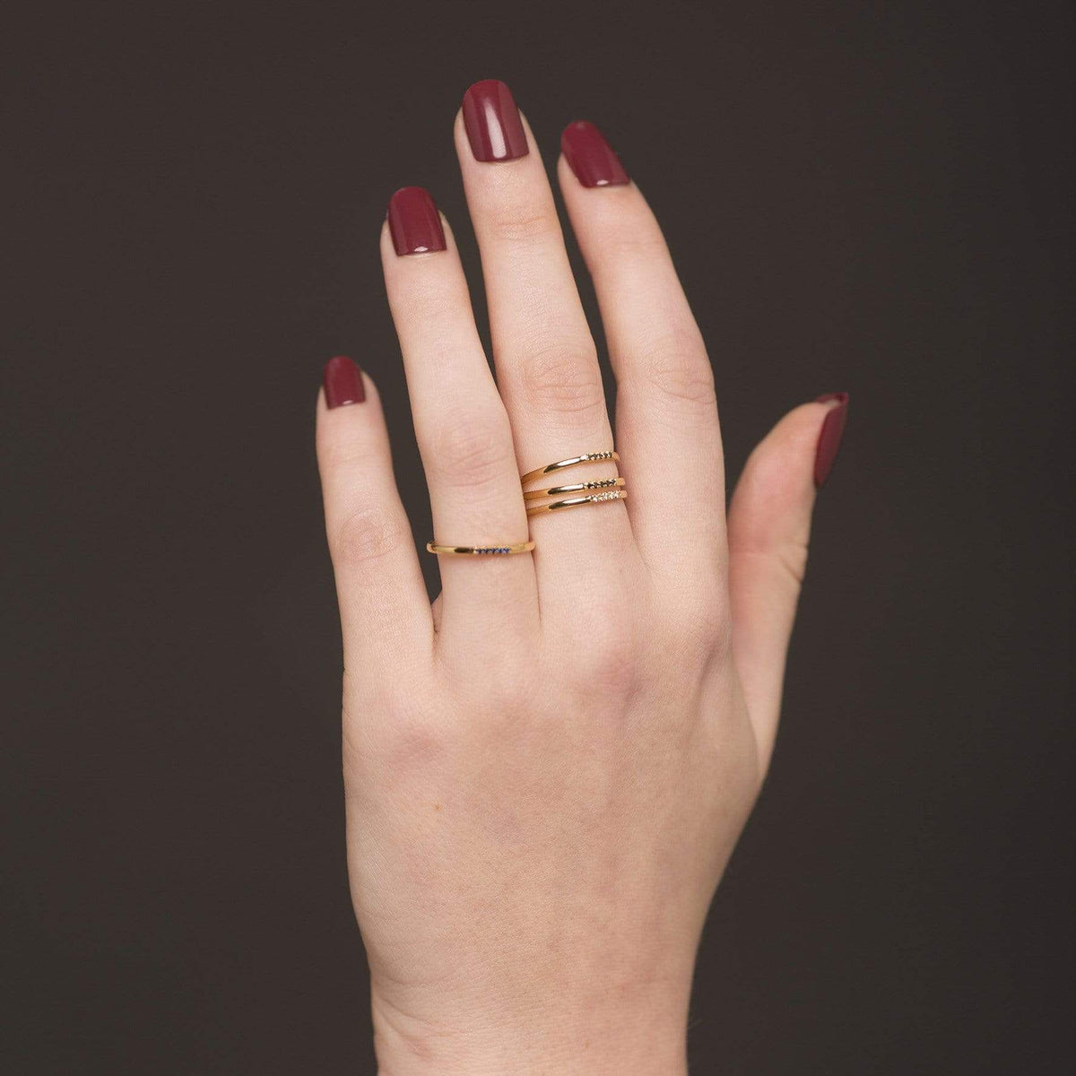 Eline Row 18K Gold Ring w. Blue Sapphires