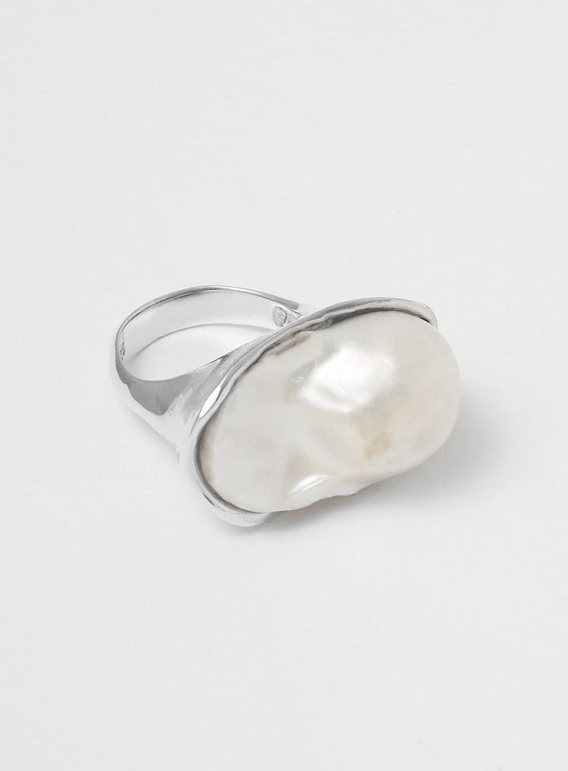 Giant pearl Silver Ring w. Pearl
