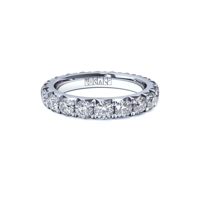 Luxury Grace Eternity 14K Whitegold Ring w. Lab-Grown Diamonds