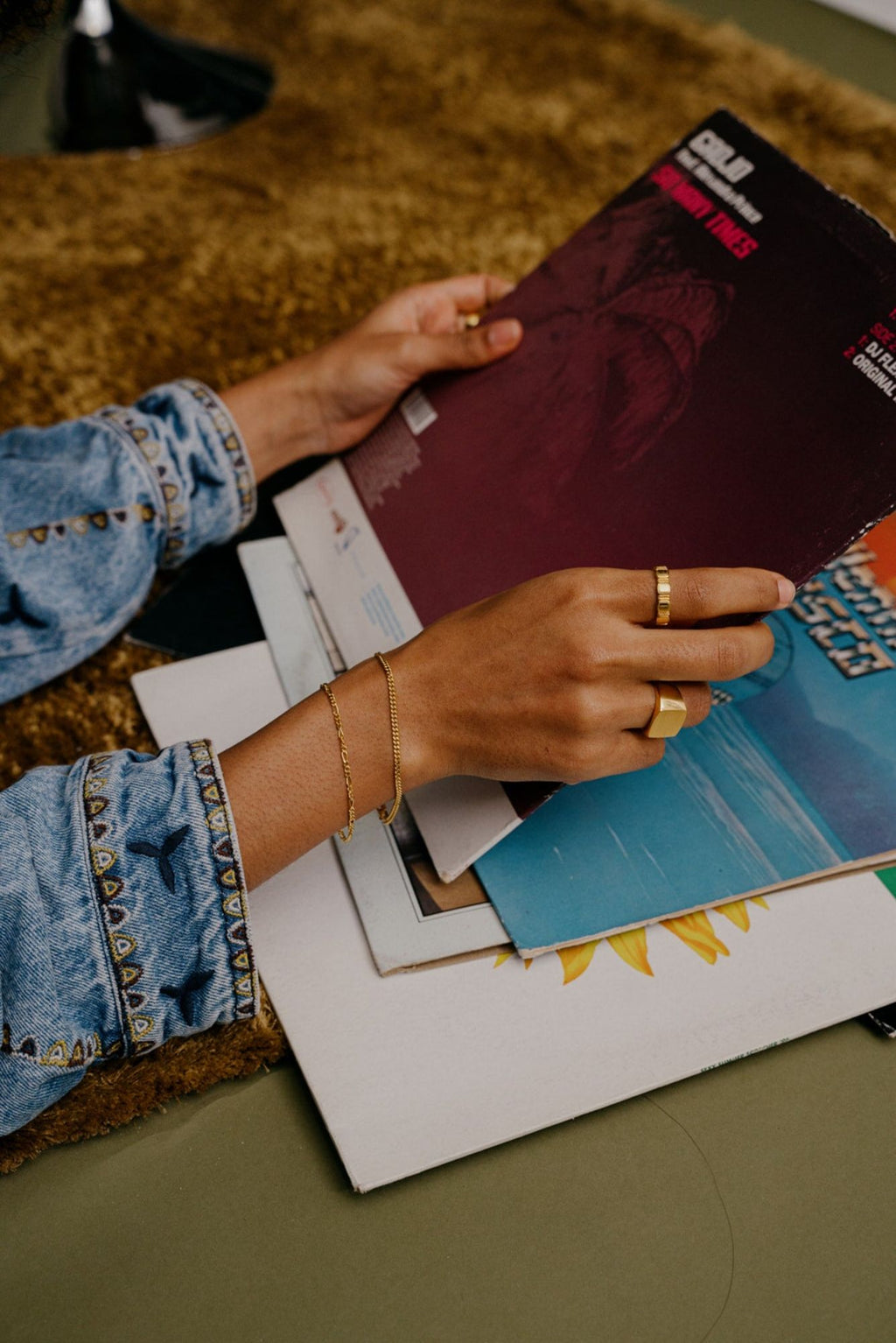 IX Figaro Gold Plated Bracelet