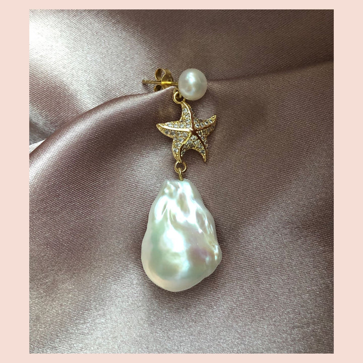 Starfish 18K Forgyldt Ørestik m. Hvide Perler