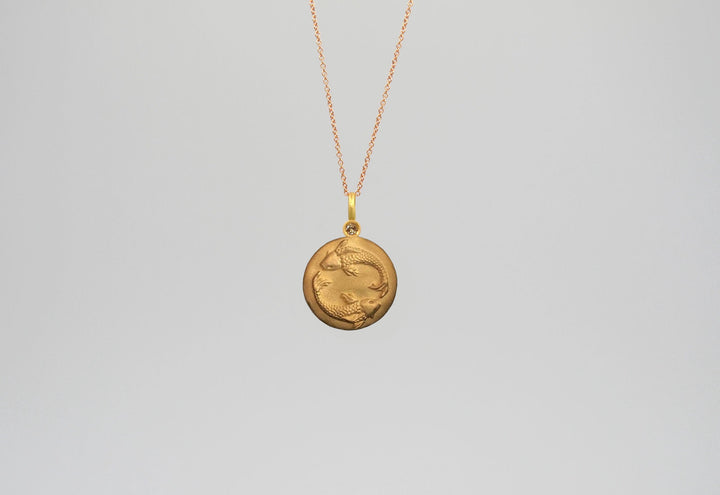 Koi Fish 14K Gold, Whitegold or Rosegold Pendant w. Diamond