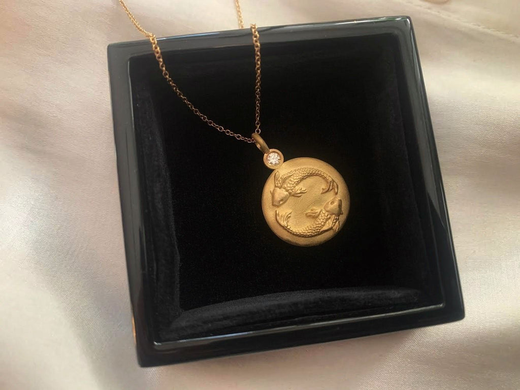 Koi Fish 14K Gold, Whitegold or Rosegold Pendant w. Diamond