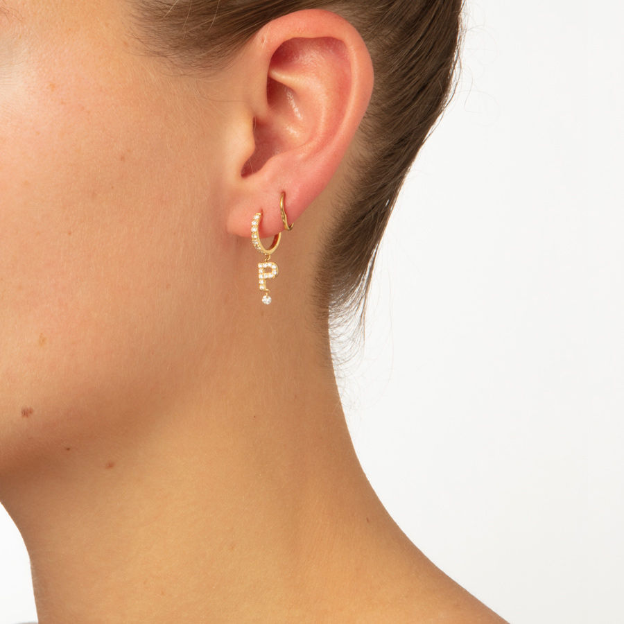 Pavé Alfabet Piercing 18K Guld Hoop m. Diamanter