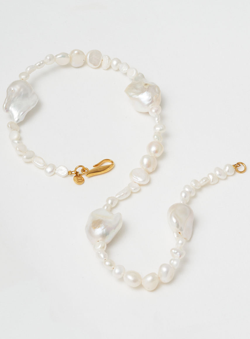 Odd pearl 14K Gold Plated Necklace w. Pearls