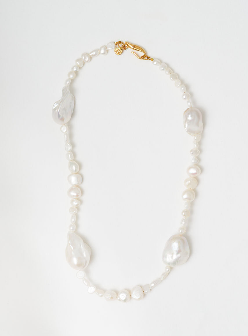 Odd pearl 14K Gold Plated Necklace w. Pearls