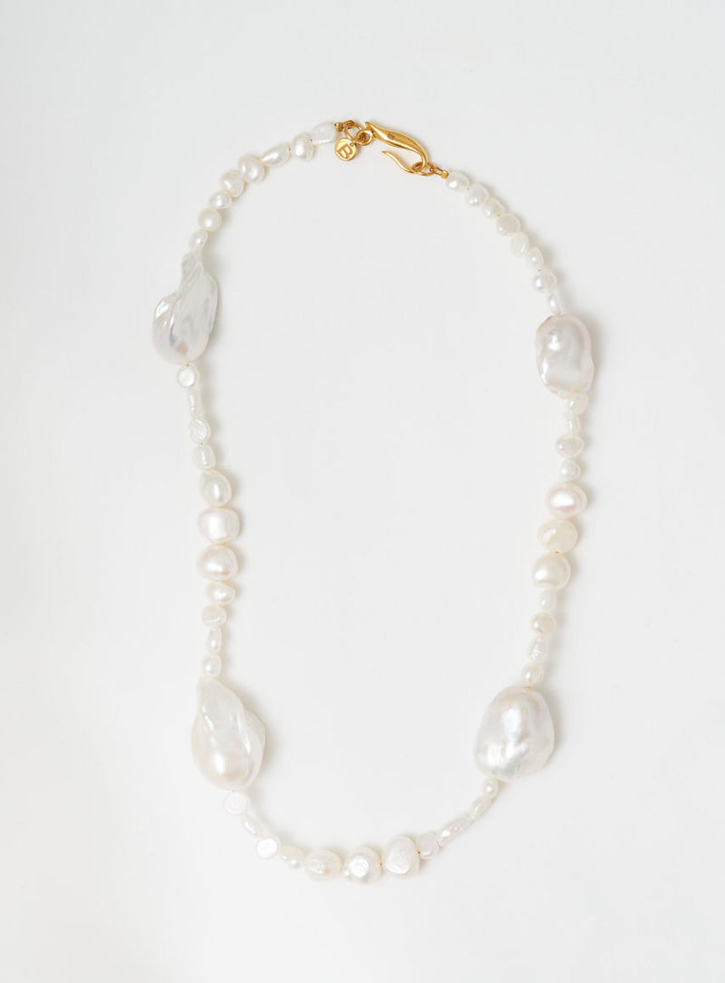 Odd pearl 14K Gold Plated Necklace w. Pearls