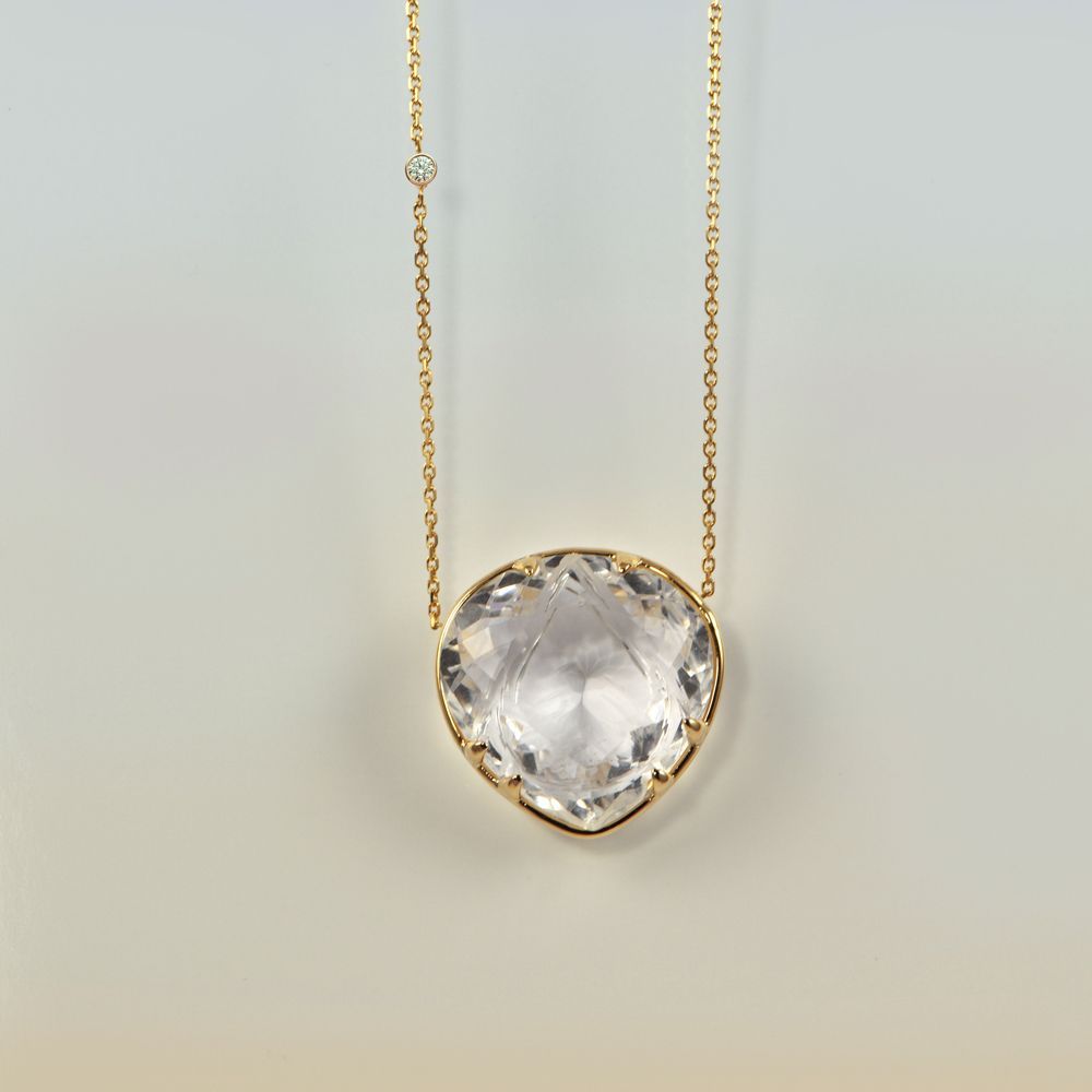 Lotus Goldkette aus 18K I Diamanten & Krystall Quartz