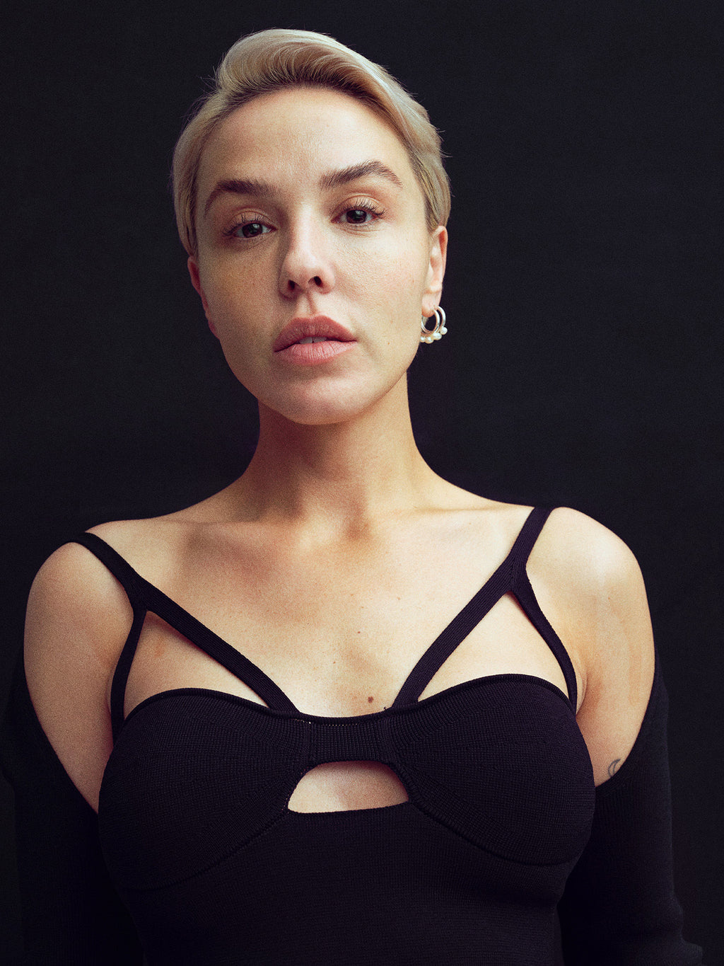 Triple Pearl Silver Hoops w. Pearl