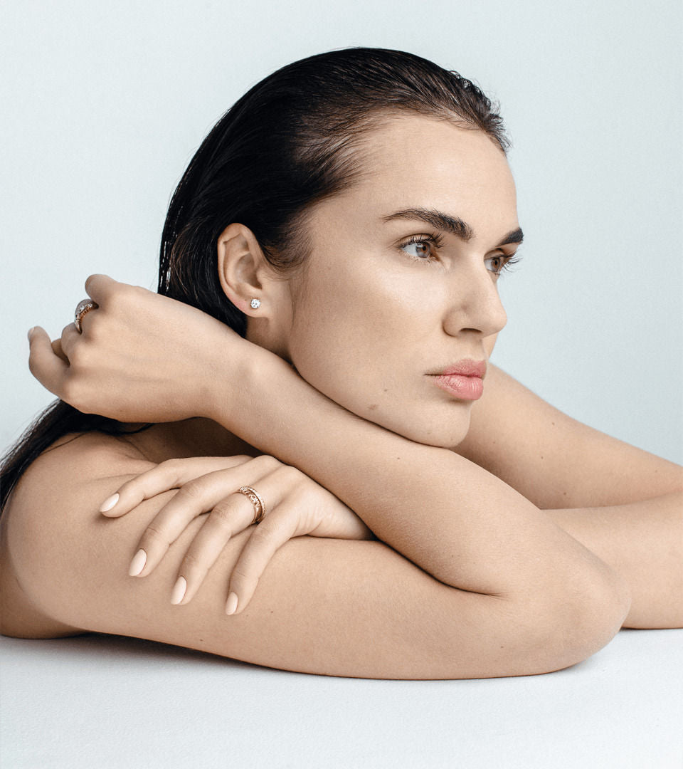 Becoming Mom 18K Gold Ring w. Lab-Grown Diamond