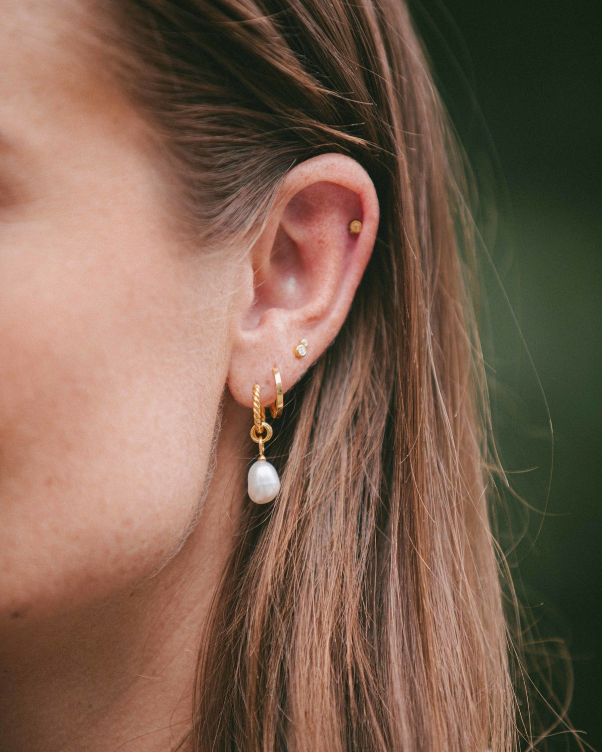 IX Cent Gold Plated Stud