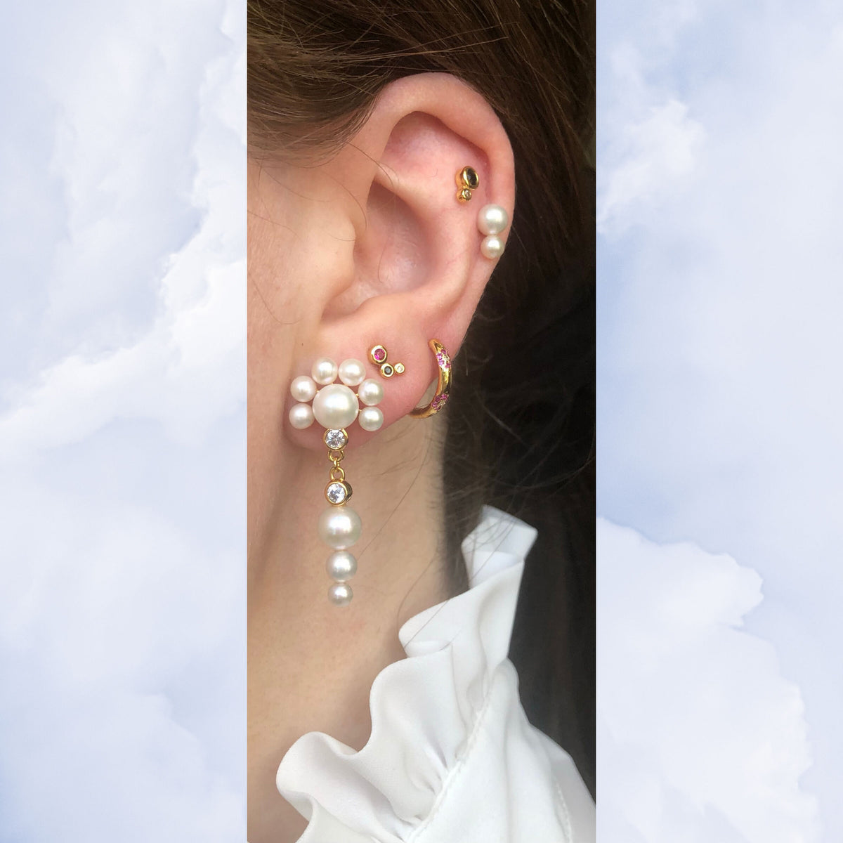 Sunrise 18K Gold Plated Stud w. White Zirconia & Pearls