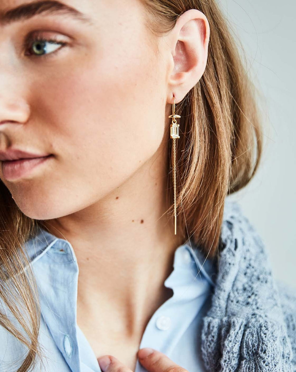 Nord White 18K Whitegold Long Pendant w. Topaz & Diamond