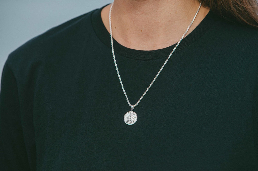 IX Treasure hunt Pendant