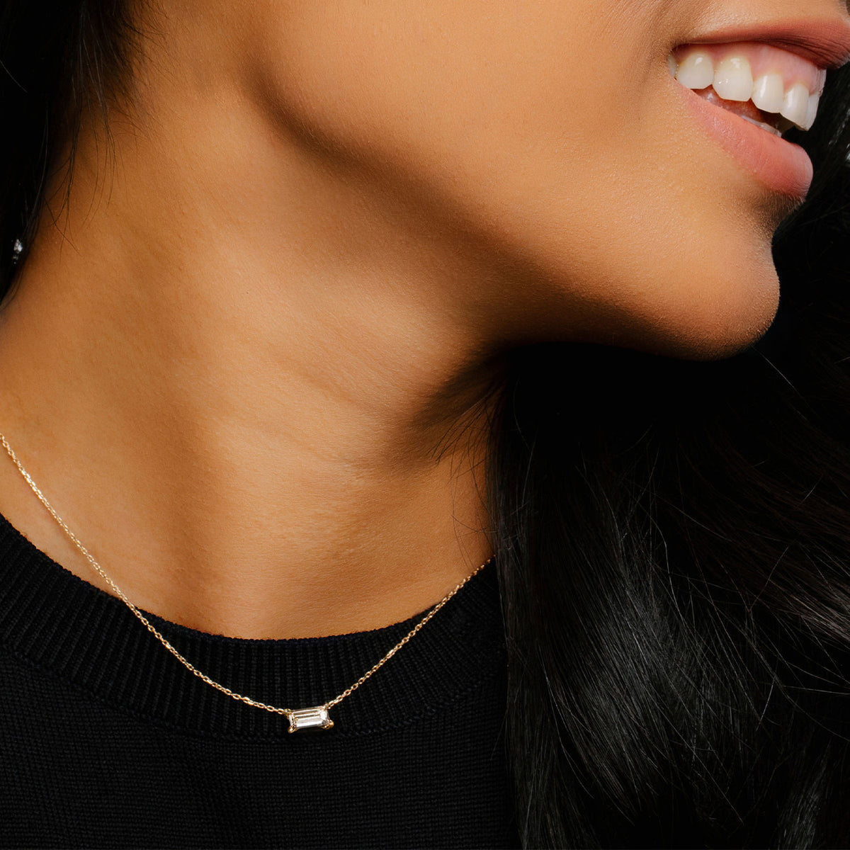 Iconic Baguette 14K Whitegold Necklace w. Lab-Grown Diamond