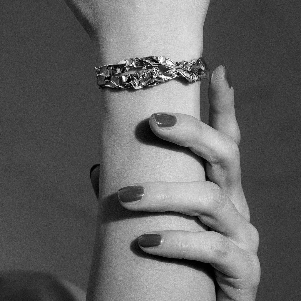 Fusion No 01 18K Gold, Whitegold or Rosegold Bracelet w. Diamonds