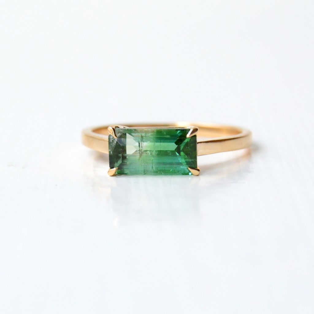 Dvi Varna 18K Guld Ring m. Turmalin