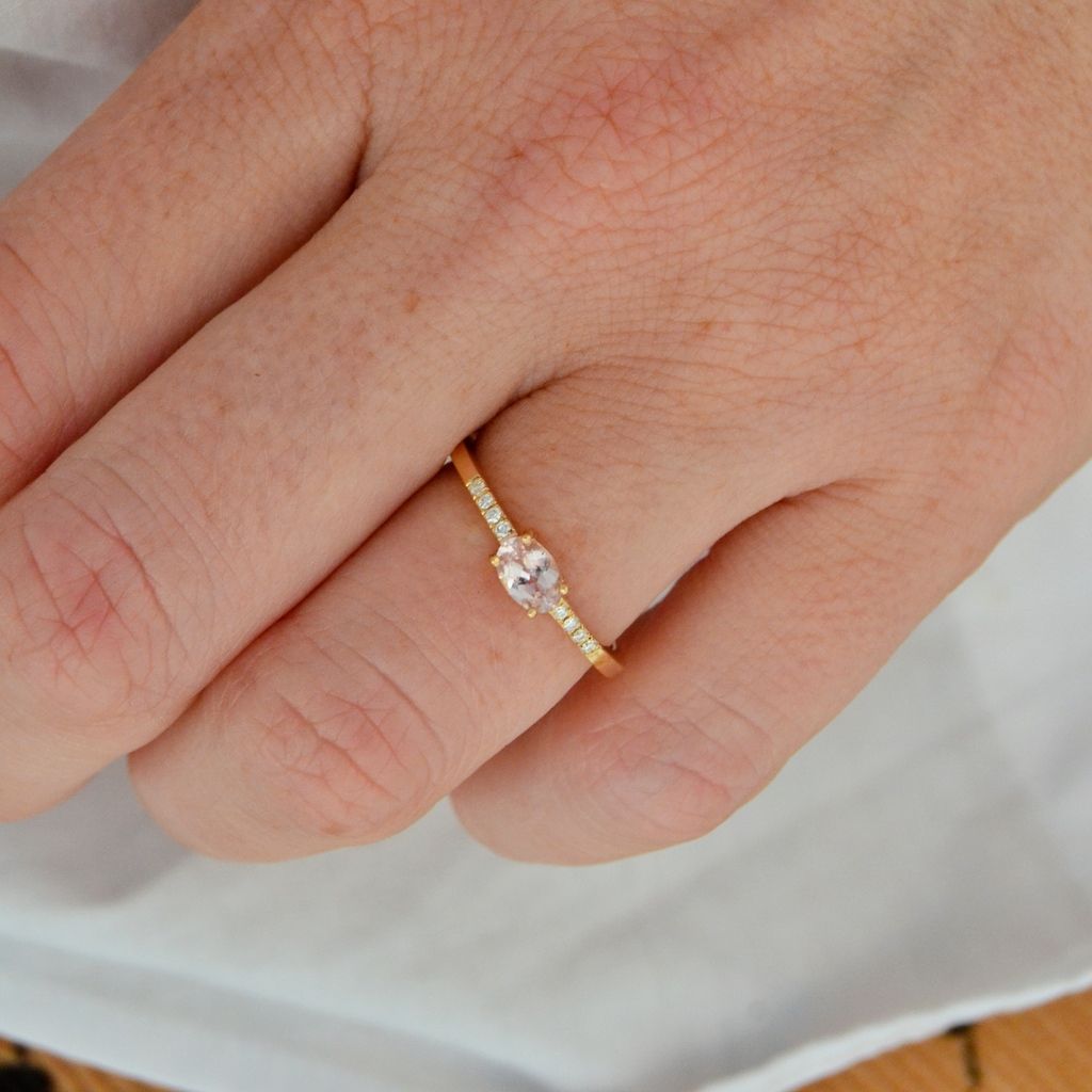 Kuda Pic 18K Gold Ring w. Sapphire & Diamonds