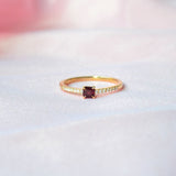 Kuda Rubi 18K Gold Ring w. Ruby & Diamonds