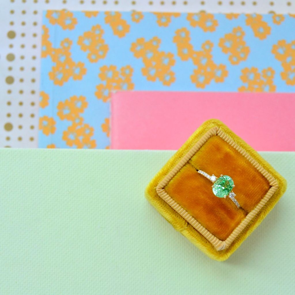 Minti 18K Guld Ring m. Tsavorit Sten & Diamanter