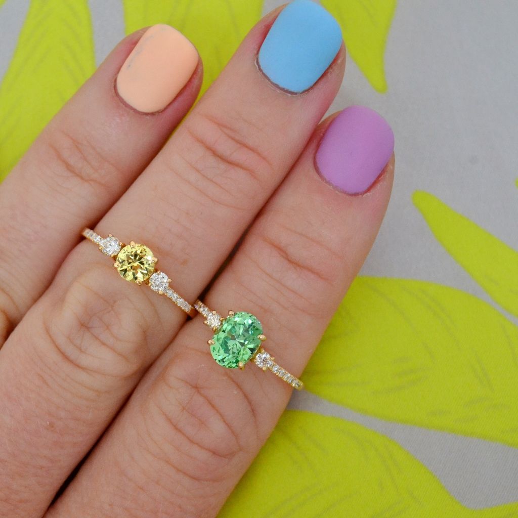 Minti 18K Guld Ring m. Tsavorit Sten & Diamanter