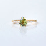 Paliha Kola 18K Gold Ring w. Sapphire & Diamonds
