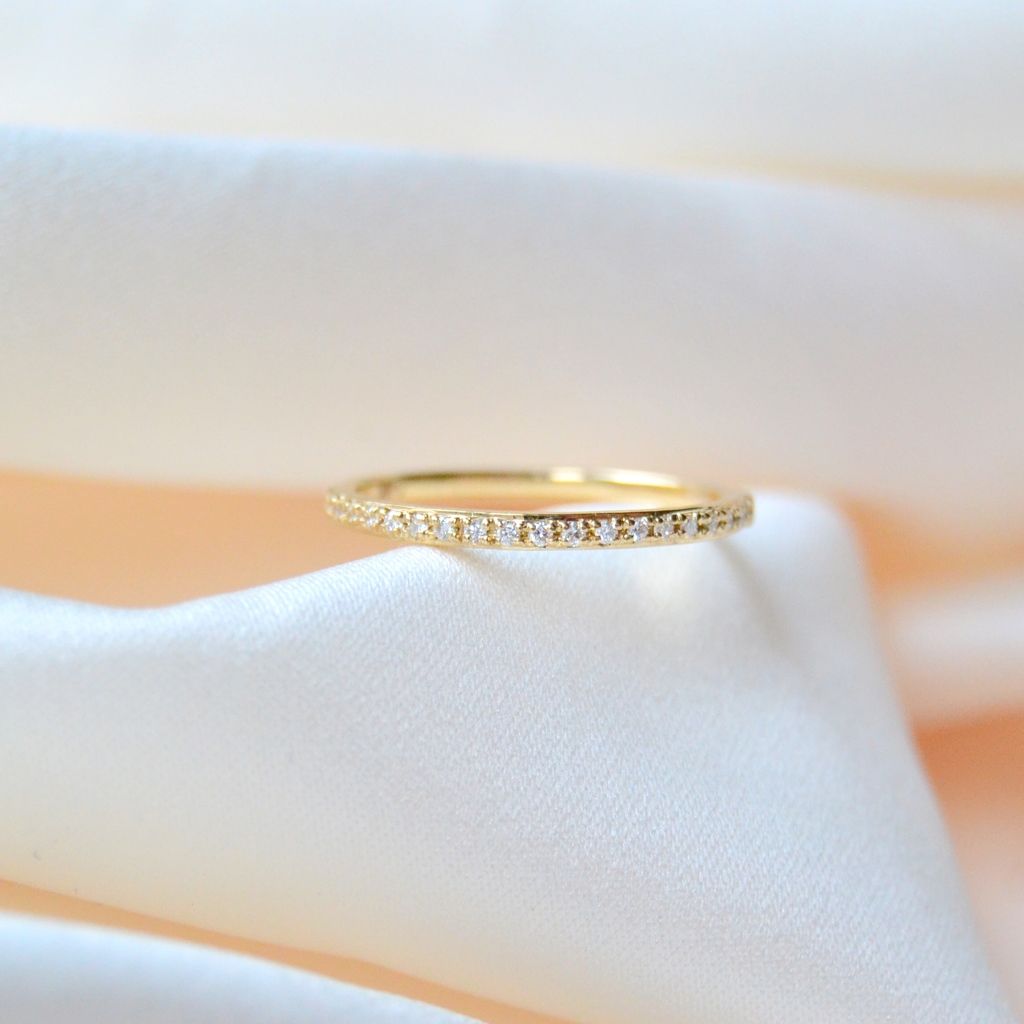 Sarah Lil White 14K Gold Ring w. Diamonds