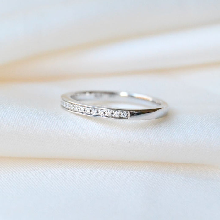 Tina Pavé 14K Whitegold Ring w. Diamonds