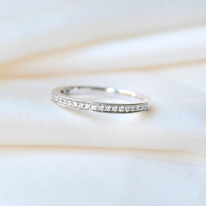 Tina Pavé 14K Whitegold Ring w. Diamonds