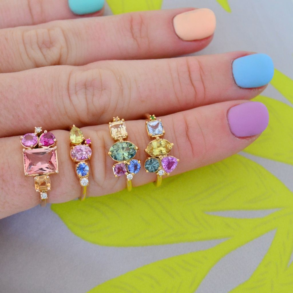 Varnaya Taruva 18K Guld Ring m. Turmalin, Safir, Rubin & Diamanter