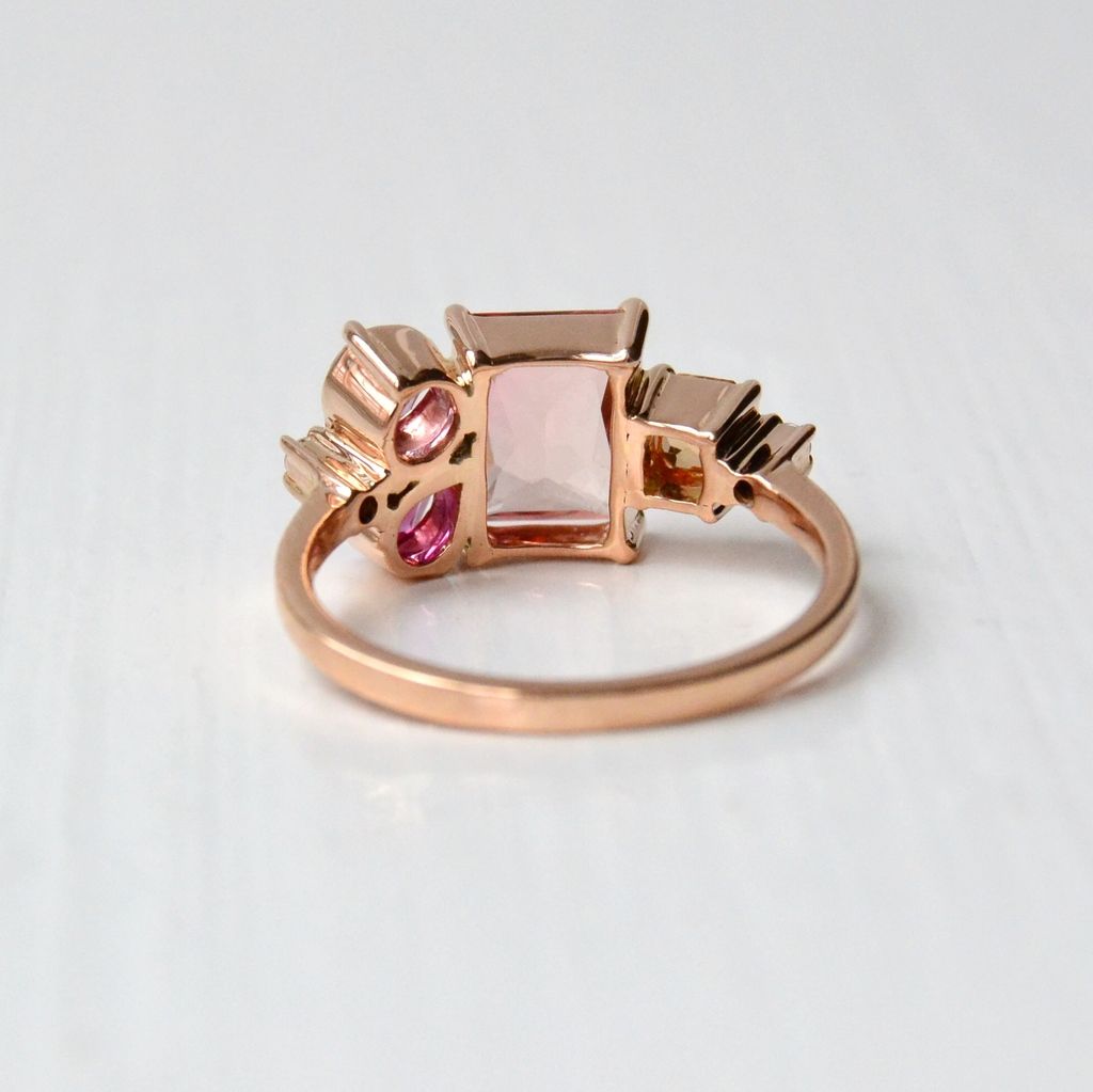 Varnaya Taruva 18K Guld Ring m. Turmalin, Safir, Rubin & Diamanter