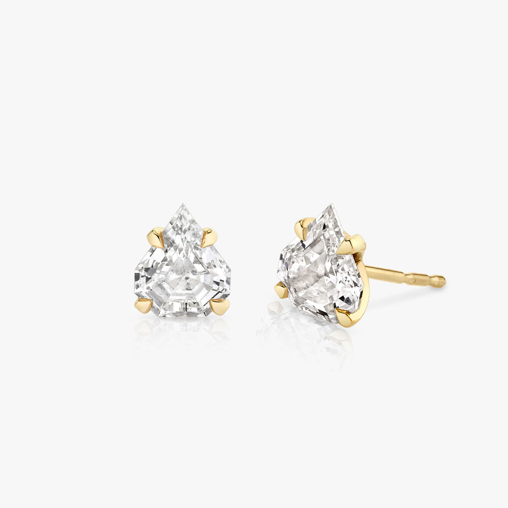 Iconic Shield Ohrstecker aus 14K Gold I Labor-Diamanten, 0.75 Kt.