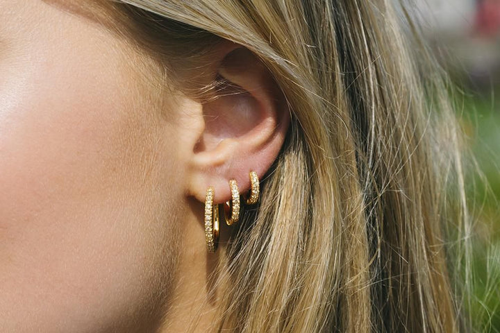 Ellera Gold Plated Hoops w. Yellow Zirconias 14 mm.