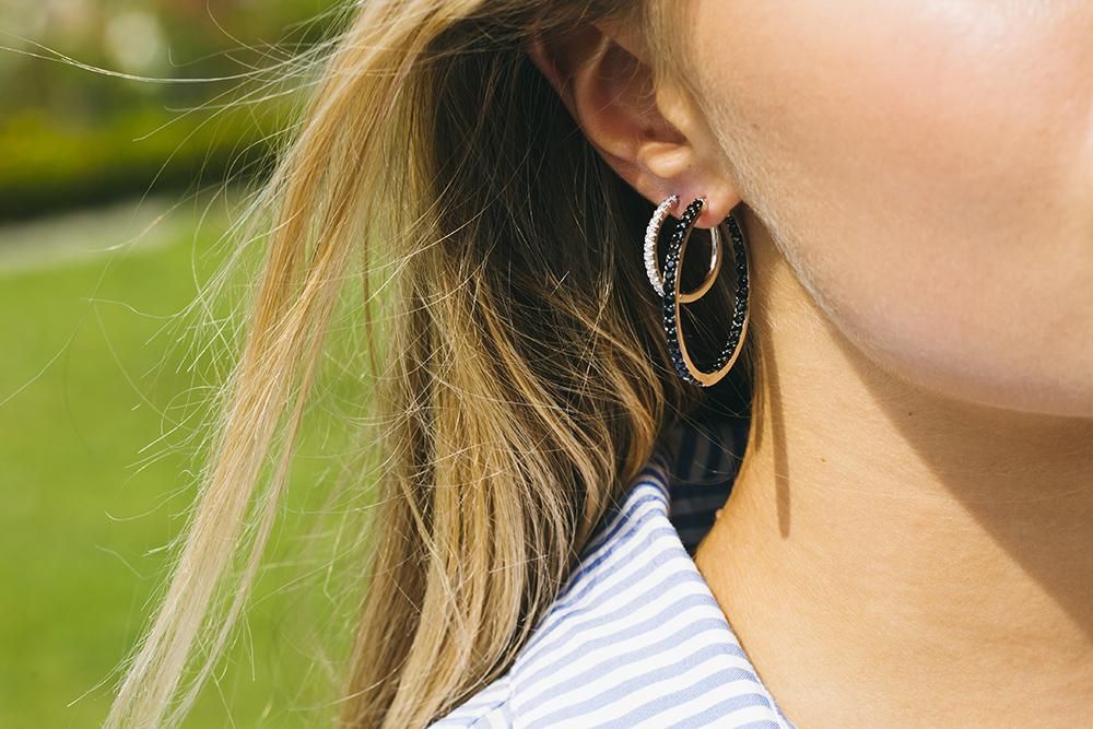 Earrings Silver Hoops w. White Zirconias